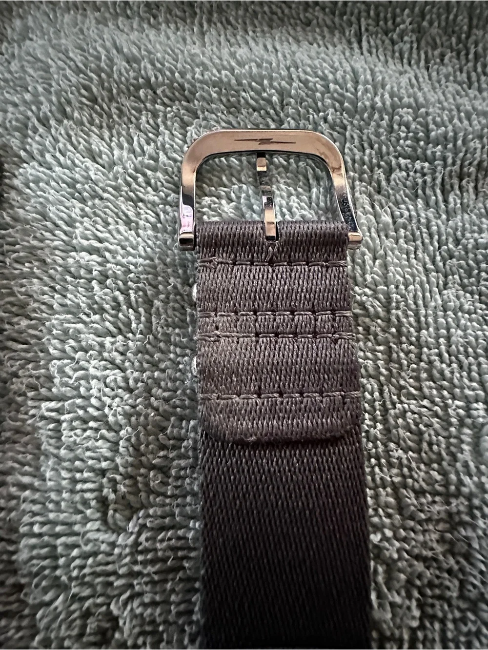 Shinola Men’s 24mm Nylon Apple Watch Strap(Lot of 3). Blue, Green, Grey.